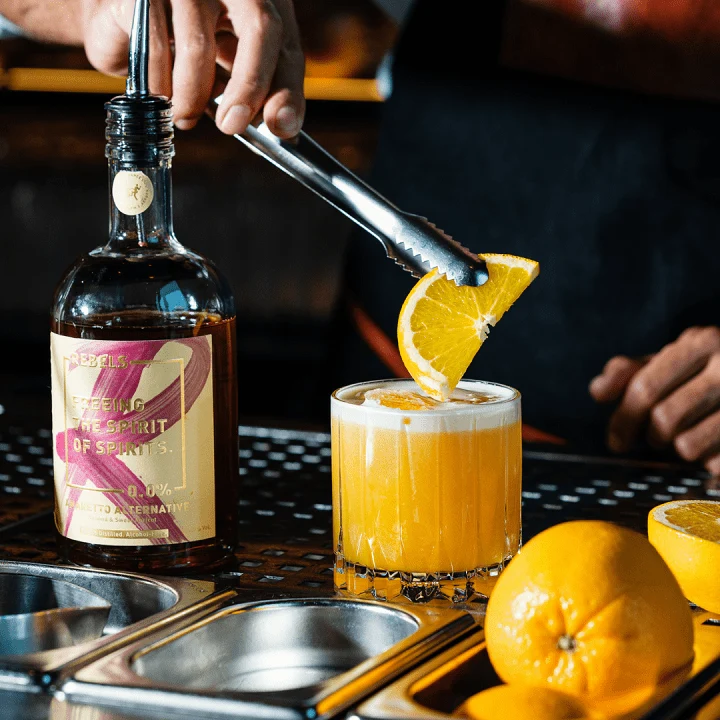 REBELS 0.0% AMARETTO SOUR - Perfect Cocktail Set (alcohol-free)
