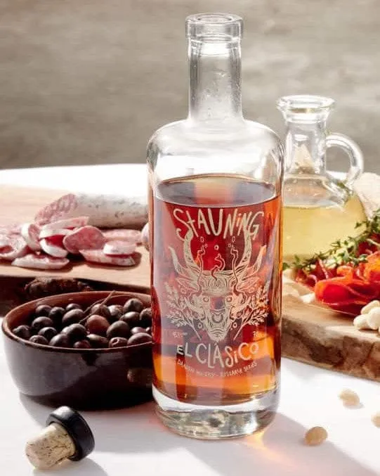 Stauning El Clasico Vermouth Cask Finish inklusive Glas