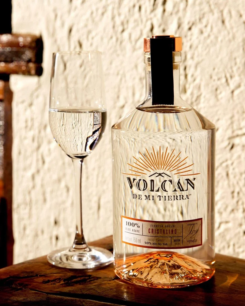 Volcán de mi Tierra Añejo Cristalino