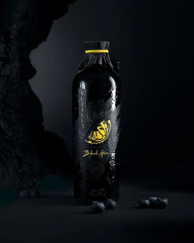 YUZILLA Black Gin vs. YUZILLA Gin